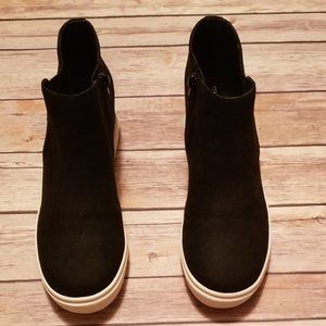 Madden Girl Pearrl Black Fashion Wedge Sneaker